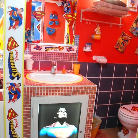 Superman Point Airport